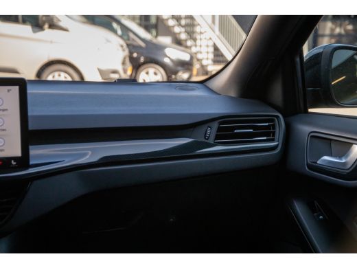 Ford FOCUS Wagon 1.0 EcoBoost Hybrid ST Line | Achteruitrijcamera | Apple Carplay/Android Auto|telefoonintegratie ... ActivLease financial lease