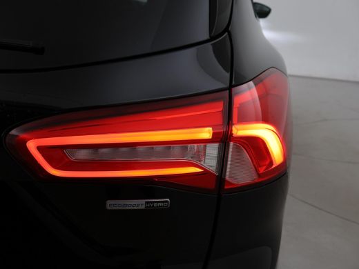 Ford FOCUS Wagon 1.0 ECOBOOST HYBRID ST LINE + B&O | TREKHAAK | FULL LED | CAMERA | CARPLAY ActivLease financial lease