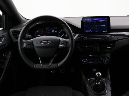 Ford FOCUS Wagon 1.0 ECOBOOST HYBRID ST LINE + B&O | TREKHAAK | FULL LED | CAMERA | CARPLAY ActivLease financial lease