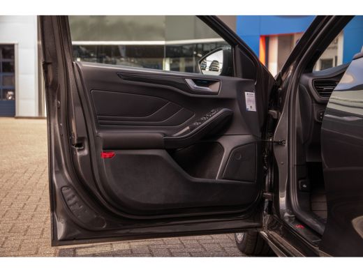 Ford FOCUS Wagon 1.0 EcoBoost Hybrid ST Line X | Lichtmetalen velgen 18" | Stuurwiel verwarmd | Verwarmde voorruit ActivLease financial lease