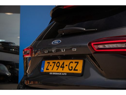 Ford FOCUS Wagon 1.0 EcoBoost Hybrid ST Line X | Lichtmetalen velgen 18" | Stuurwiel verwarmd | Verwarmde voorruit ActivLease financial lease
