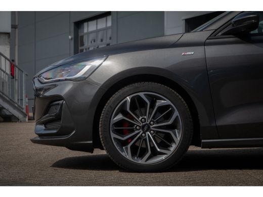 Ford FOCUS Wagon 1.0 EcoBoost Hybrid ST Line X | Lichtmetalen velgen 18" | Stuurwiel verwarmd | Verwarmde voorruit ActivLease financial lease