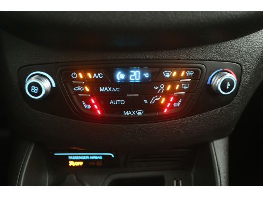 Ford Transit Courier 1.5 TDCI L1H1 Airco Cruise Camera Navigatie Trekhaak Elektrpakket ActivLease financial lease