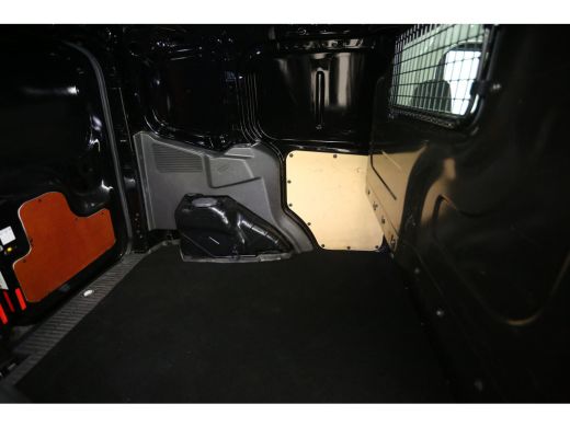 Ford Transit Courier 1.5 TDCI L1H1 Airco Cruise Camera Navigatie Trekhaak Elektrpakket ActivLease financial lease