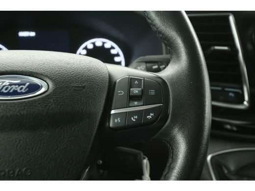 Ford Transit Custom 2.0 TDCI L2H1 | 170PK | Dubbele Cabine | 5 Persoons Airco Cruise Camera Trekhaak 2xSchuifdeur LED... ActivLease financial lease