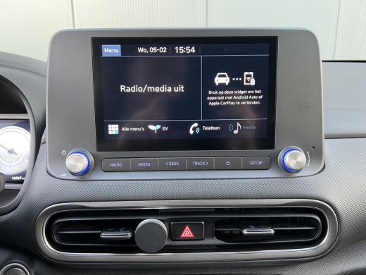 Hyundai KONA Electric Hyundai 64 kWh 204pk Pure | LED | Camera | Climate | Carplay | Keyless | Navigatie | 17" Lichtmet... ActivLease financial lease