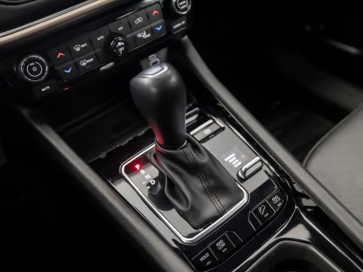 Jeep Compass 4xe 240 Plug-in Hybrid Electric Upland 240Pk Automaat (APPLE CARPLAY, GROOT NAVI, 360 CAMERA, VIR... ActivLease financial lease