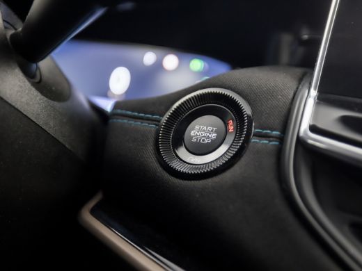 Jeep Compass 4xe 240 Plug-in Hybrid Electric Upland 240Pk Automaat (APPLE CARPLAY, GROOT NAVI, 360 CAMERA, VIR... ActivLease financial lease