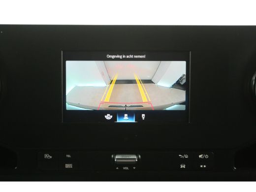 Mercedes Sprinter 314 2.2 CDI L2H2 143PK 2800kg Trekgew. Automaat Airco Camera Carplay Cruise Leder 3 Persoons Trek... ActivLease financial lease
