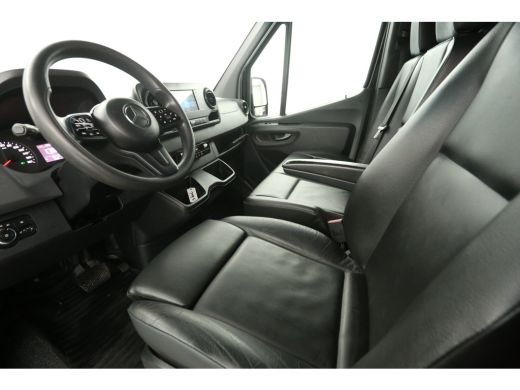 Mercedes Sprinter 314 2.2 CDI L2H2 143PK 2800kg Trekgew. Automaat Airco Camera Carplay Cruise Leder 3 Persoons Trek... ActivLease financial lease