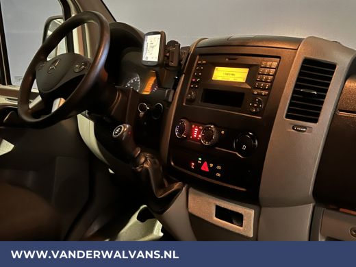 Mercedes Sprinter 316 CDI 164pk L2H2 Euro6 Airco | Navigatie | 2800kg Trekhaak | Cruisecontrol Parkeersensoren ActivLease financial lease