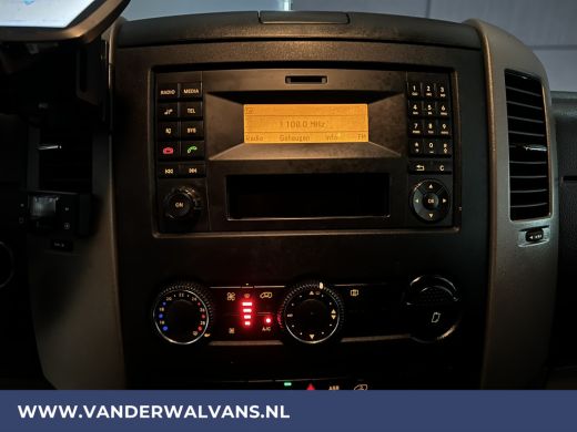 Mercedes Sprinter 316 CDI 164pk L2H2 Euro6 Airco | Navigatie | 2800kg Trekhaak | Cruisecontrol Parkeersensoren ActivLease financial lease