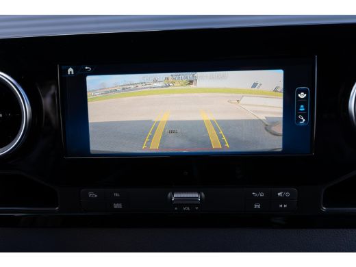 Mercedes Sprinter 317 1.9 CDI L2H2 170PK AUT 3,5T trekgewicht, Distronic, 10,25 MBUX, Navigatie, LED, side assist, ... ActivLease financial lease