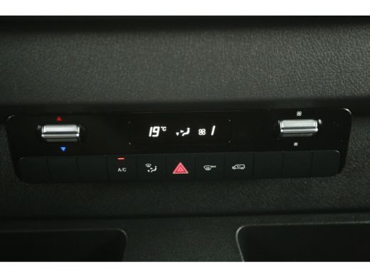 Mercedes Sprinter 317 1.9 CDI L3H2 170PK 3500kg Trekgew. Automaat Airco Camera Cruise PDC 3 Persoons Trekhaak ActivLease financial lease