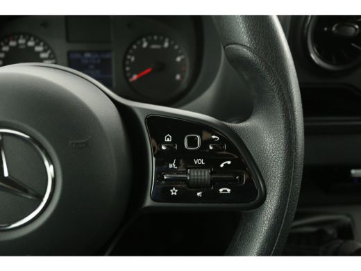 Mercedes Sprinter 317 CDI L2H2 170PK 360Camera Airco Cruise Carplay 3 Persoons Navigatie PDC Stoelverw. ActivLease financial lease