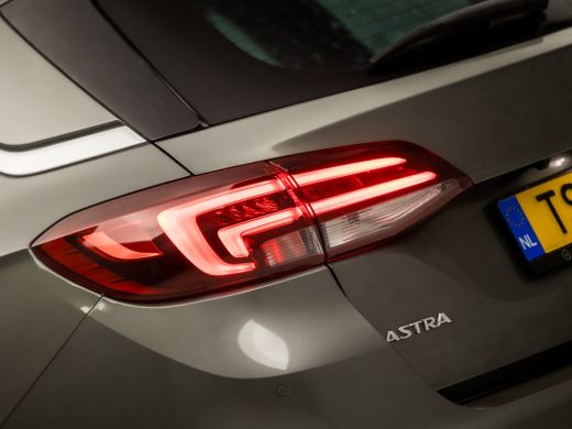 Opel Astra Sports Tourer 1.0 Innovation Sport (APPLE CARPLAY, GROOT NAVI, CLIMATE, LEDER, GETINT GLAS, SPORT... ActivLease financial lease