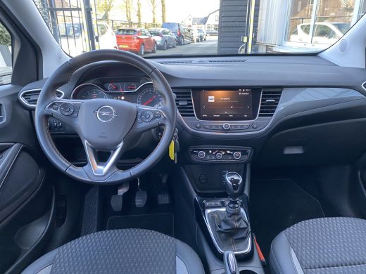 Opel Crossland X Opel 1.2 110PK Turbo Innovation | NAVIGATIE| TREKHAAK| CLIMATE CONTROL| PARKEERSENSOREN| CRUISE C... ActivLease financial lease