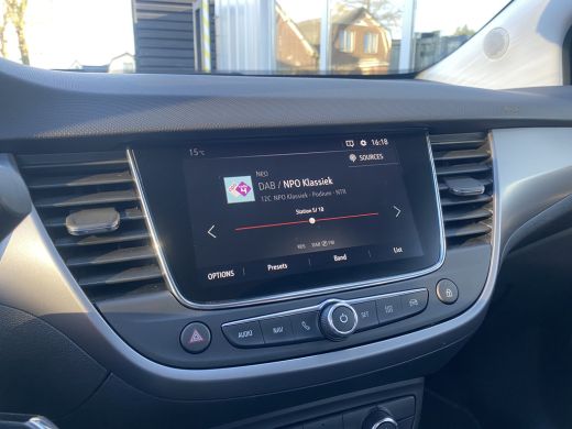 Opel Crossland X 1.2 Edition | NAVIGATIE| AGR-COMFORTSTOELEN| DAB| PARKEERSENSOREN| 4 SEIZOENENBANDEN| CRUISE CONT... ActivLease financial lease