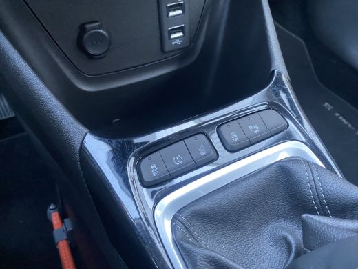 Opel Crossland X 1.2 Edition | NAVIGATIE| AGR-COMFORTSTOELEN| DAB| PARKEERSENSOREN| 4 SEIZOENENBANDEN| CRUISE CONT... ActivLease financial lease