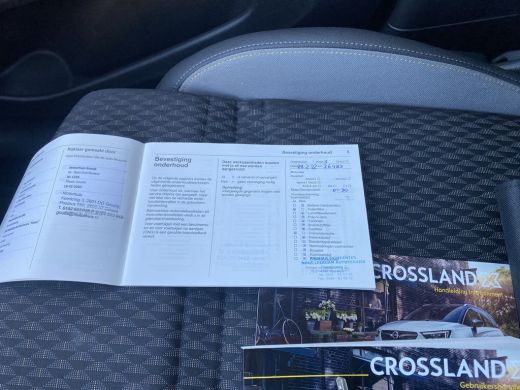 Opel Crossland X 1.2 Edition | NAVIGATIE| AGR-COMFORTSTOELEN| DAB| PARKEERSENSOREN| 4 SEIZOENENBANDEN| CRUISE CONT... ActivLease financial lease