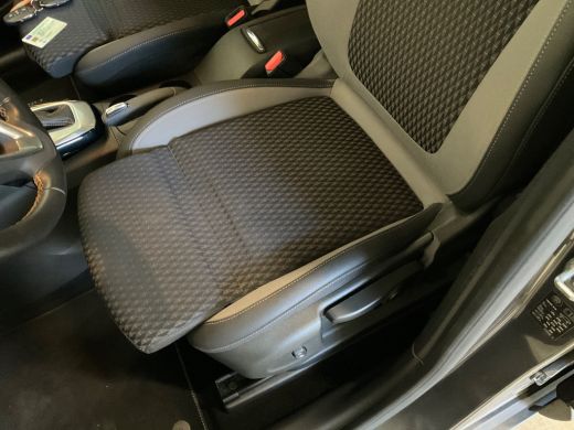 Opel Crossland X Opel 1.2 Turbo Innovation Airco | Cruise Control | Camera | Dode Hoek Detectie | Navigatie | PDC ... ActivLease financial lease
