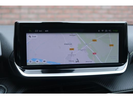 Peugeot 2008 Peugeot 1.2 PureTech 130 GT | Voorstoelen verwarmd met massagefunctie | Navi | Camera | Alcantara... ActivLease financial lease