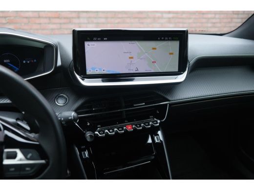 Peugeot 2008 Peugeot 1.2 PureTech 130 GT | Voorstoelen verwarmd met massagefunctie | Navi | Camera | Alcantara... ActivLease financial lease