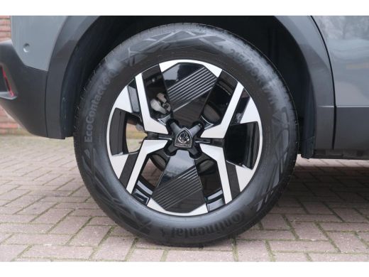 Peugeot 2008 Peugeot 1.2 PureTech 130 GT | Voorstoelen verwarmd met massagefunctie | Navi | Camera | Alcantara... ActivLease financial lease