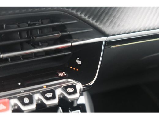 Peugeot 2008 Peugeot 1.2 PureTech 130 GT | Voorstoelen verwarmd met massagefunctie | Navi | Camera | Alcantara... ActivLease financial lease
