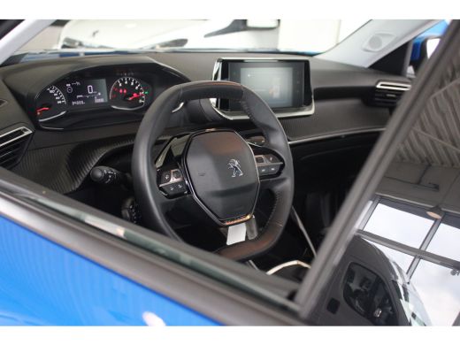 Peugeot 2008 1.2 Turbo 100-PK Active Pack NAVI | CAMERA | CARPLAY | CLIMATE | CRUISE CONTROL | DAB | ALL SEASO... ActivLease financial lease