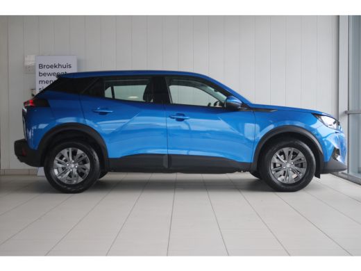 Peugeot 2008 1.2 Turbo 100-PK Active Pack NAVI | CAMERA | CARPLAY | CLIMATE | CRUISE CONTROL | DAB | ALL SEASO... ActivLease financial lease