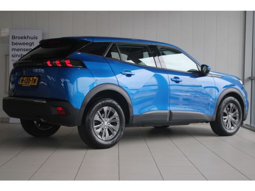 Peugeot 2008 1.2 Turbo 100-PK Active Pack NAVI | CAMERA | CARPLAY | CLIMATE | CRUISE CONTROL | DAB | ALL SEASO... ActivLease financial lease