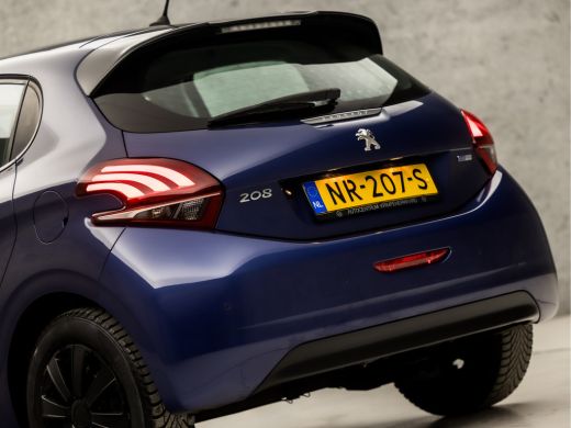 Peugeot 208 1.2 PureTech Sport Automaat (APPLE CARPLAY, NAVIGATIE, CLIMATE, PARKEERSENSOREN, SPORTSTOELEN, CR... ActivLease financial lease