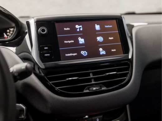 Peugeot 208 1.2 PureTech Sport Automaat (APPLE CARPLAY, NAVIGATIE, CLIMATE, PARKEERSENSOREN, SPORTSTOELEN, CR... ActivLease financial lease