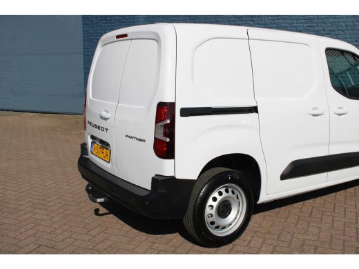 Peugeot Partner Peugeot 1.5 BlueHDi 100 S&S L1 | Navi by app | Camera | Keyless | Trekhaak | Climate control | Ni... ActivLease financial lease