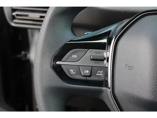 Peugeot Partner 1.5 BlueHDi 130 EAT8 S&S L1 | Automaat | Navi by app | Camera | Trekhaak | Lichtmetaal | Climate ... ActivLease financial lease