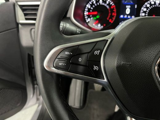 Renault Clio 1.0 TCe Zen | Bluetooth | DAB | Cruise | LED | Lane Assist | PDC A | Climate | ActivLease financial lease