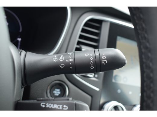 Renault Megane E-Tech 1.6 E-Tech Plug-In Hybrid 160 Business Zen | Apple CarPlay | Virtual | Camera | Climate ActivLease financial lease