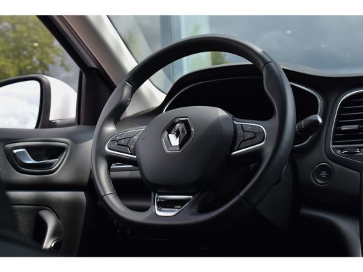 Renault Megane E-Tech 1.6 E-Tech Plug-In Hybrid 160 Business Zen | Apple CarPlay | Virtual | Camera | Climate ActivLease financial lease