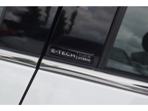 Renault Megane E-Tech 1.6 E-Tech Plug-In Hybrid 160 Business Zen | Apple CarPlay | Virtual | Camera | Climate ActivLease financial lease