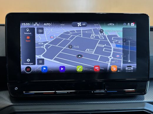 Seat Leon Sportstourer 1.5 eTSI Style Launch Edition automaat | navigatie cruise control | pdc ActivLease financial lease