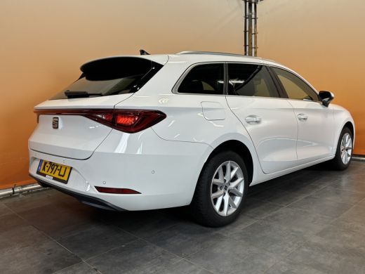 Seat Leon Sportstourer 1.5 eTSI Style Launch Edition automaat | navigatie cruise control | pdc ActivLease financial lease