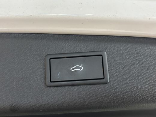 Seat Leon Sportstourer 1.5 eTSI Style Launch Edition automaat | navigatie cruise control | pdc ActivLease financial lease