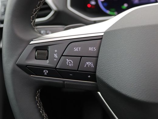 Seat Tarraco 1.4 TSI e-Hybrid PHEV Xperience 245PK DSG full led, trekhaak, adaptive cruise, 360gr. camera, ala... ActivLease financial lease