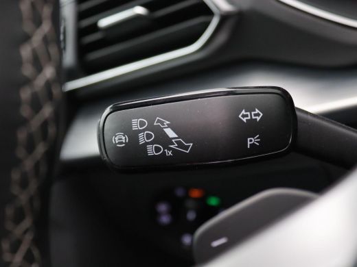 Seat Tarraco 1.4 TSI e-Hybrid PHEV Xperience 245PK DSG full led, trekhaak, adaptive cruise, 360gr. camera, ala... ActivLease financial lease