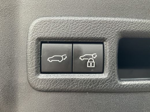 Subaru SOLTERRA 71 kWh BZ4X Leder 360Cam Navi Stoelverw. 1Eig Elek.Klep 100% Elektrisch! ActivLease financial lease