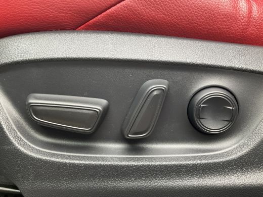 Subaru SOLTERRA 71 kWh BZ4X Leder 360Cam Navi Stoelverw. 1Eig Elek.Klep 100% Elektrisch! ActivLease financial lease