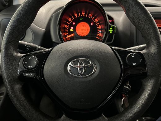 Toyota Aygo 1.0 VVT-i x-fun (Airco) ActivLease financial lease
