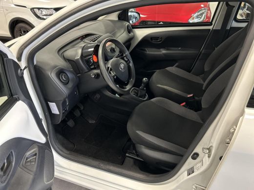 Toyota Aygo 1.0 VVT-i x-fun (Airco) ActivLease financial lease