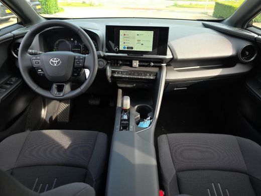 Toyota C-HR 2.0 Plug-in Hybrid 220 Dynamic | Nieuwe auto | Direct uit voorraad leverbaar | ActivLease financial lease